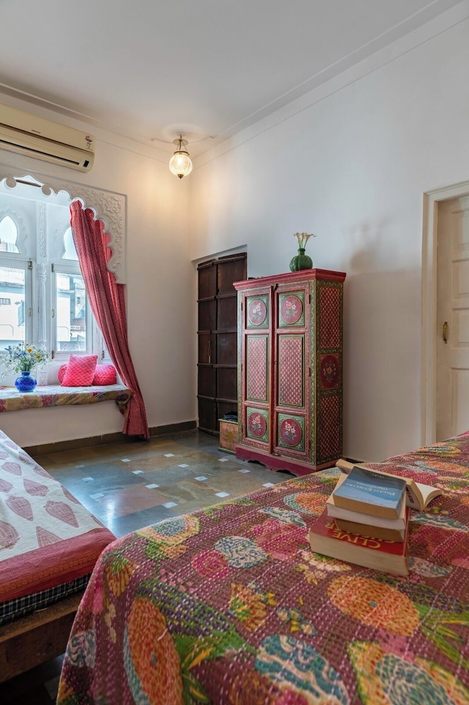 Hibiscus Guest House 21/47
