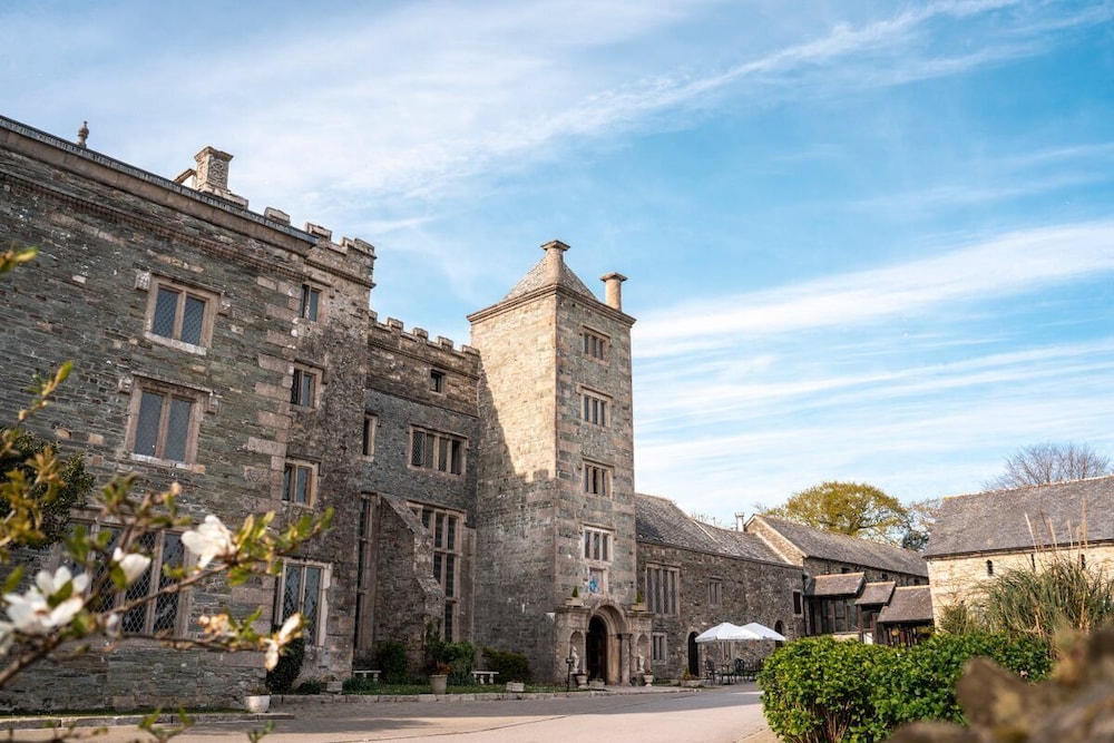 Boringdon Hall Hotel 90/99