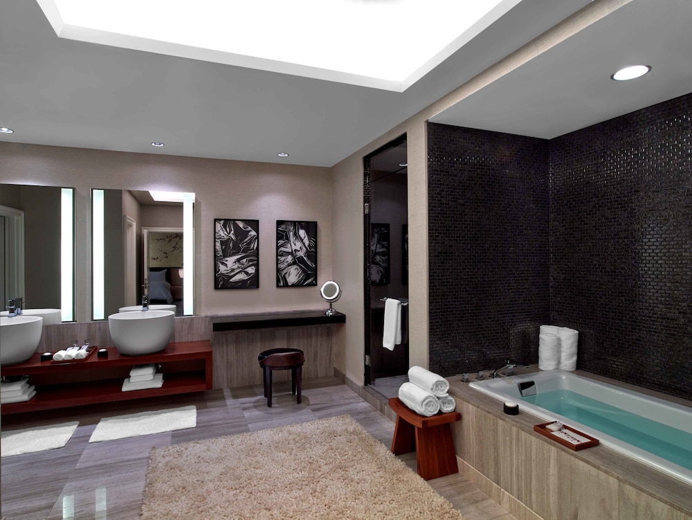 NOBU Las Vegas - A Caesars Rewards Destination 34/70