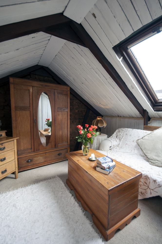 Harfield Guest Villa 8/50