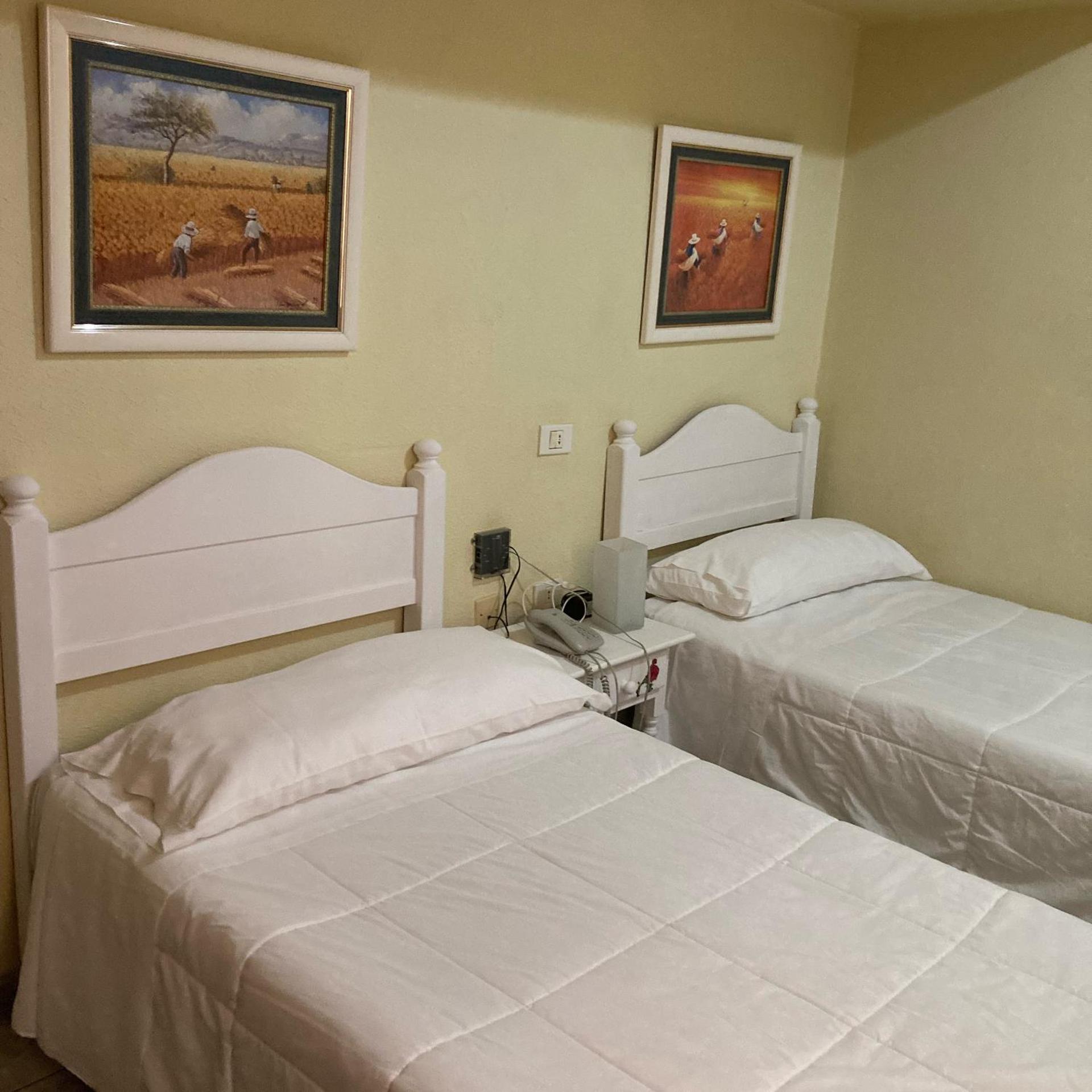 Room, Twin Beds