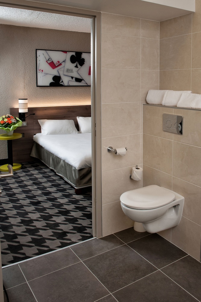 Ibis Styles Rouen Nord Barentin (Ex Ibis) 32/74
