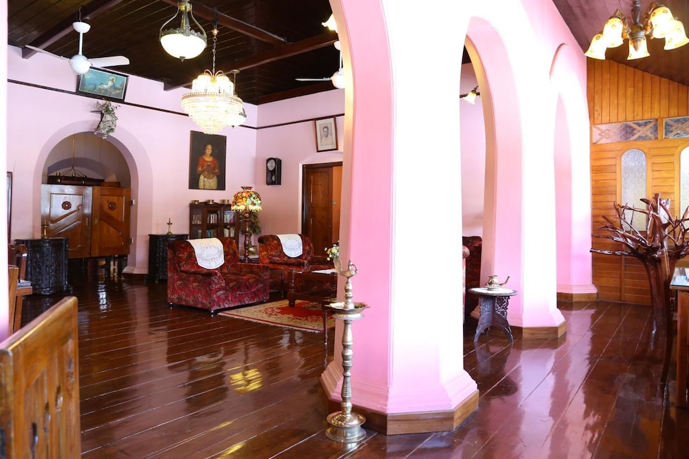 CHIRAMEL RESIDENCY FORTKOCHI 45/54