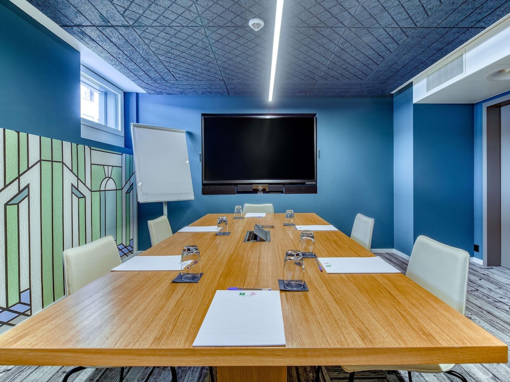 Ibis Styles Zurich City Center 58/68