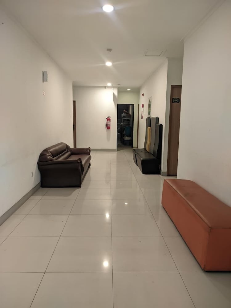 Green Red Hotel Syariah Jombang 45/73