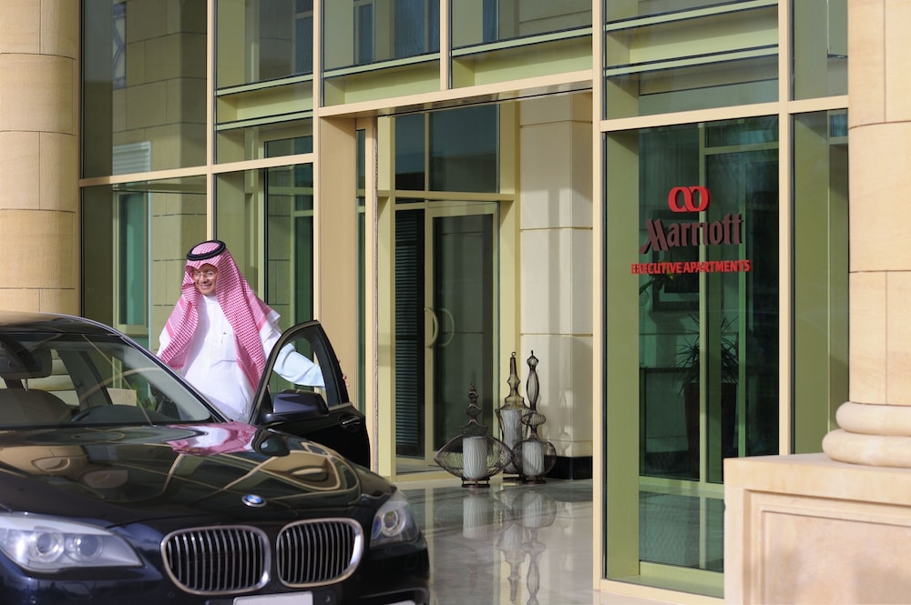 Marriott Executive Apartments Riyadh Convention Center 2/28