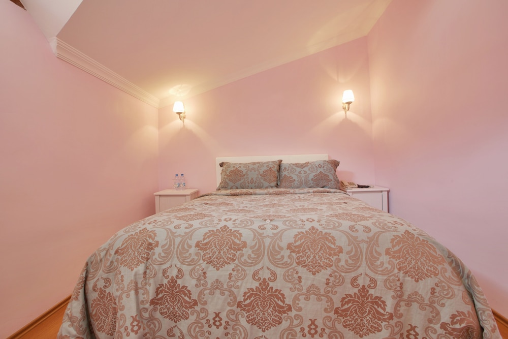 Nizam Butik Otel Buyukada 29/50