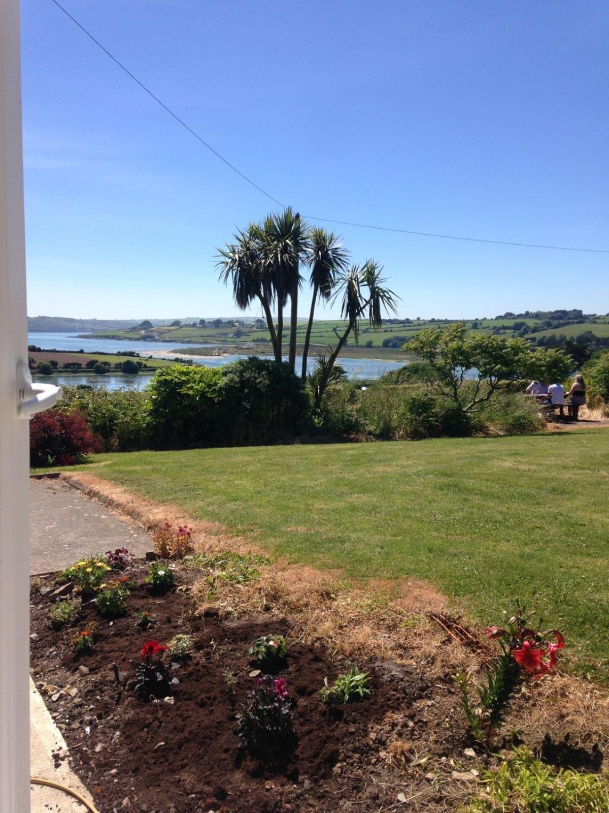 Seafield Farmhouse 24/25