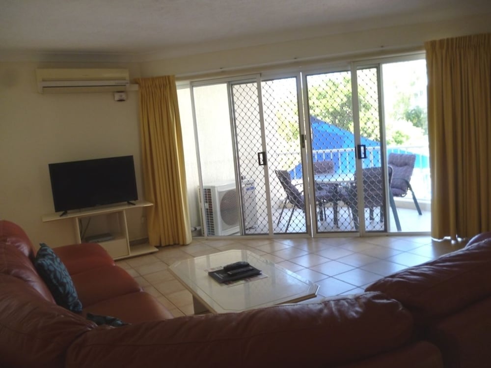 Le Lavandou Holiday Apartments 38/50