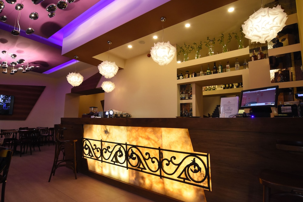 Hotel City Savoy 7/50