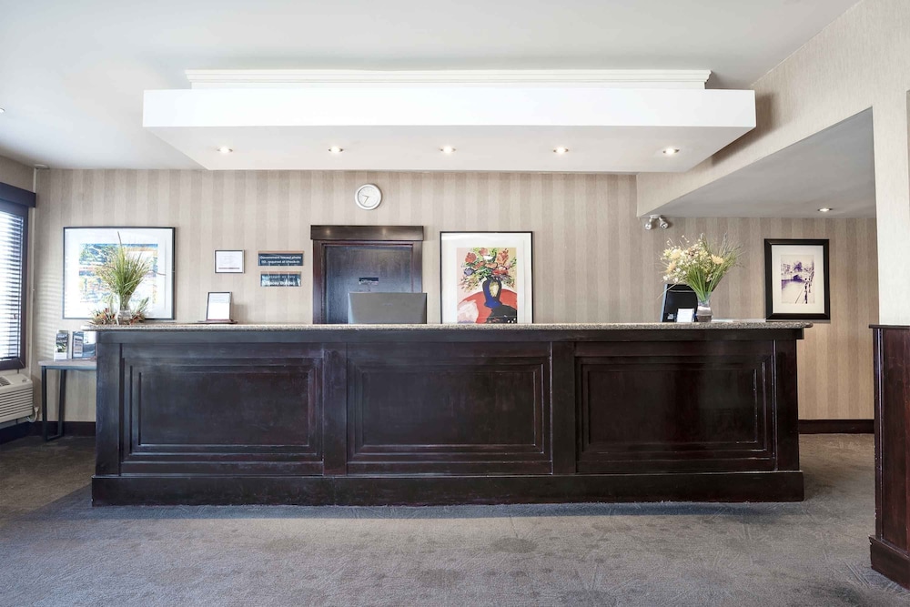 Sandman Hotel Cranbrook 13/47