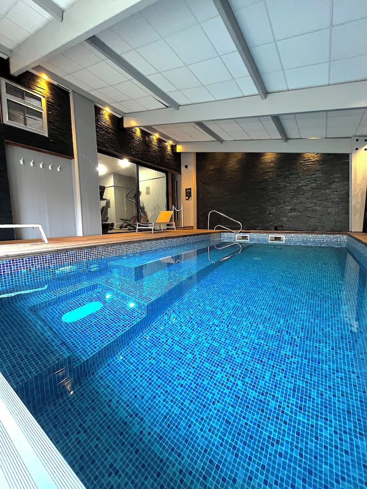The Originals Aurillac Grand Hotel Saint Pierre 44/67