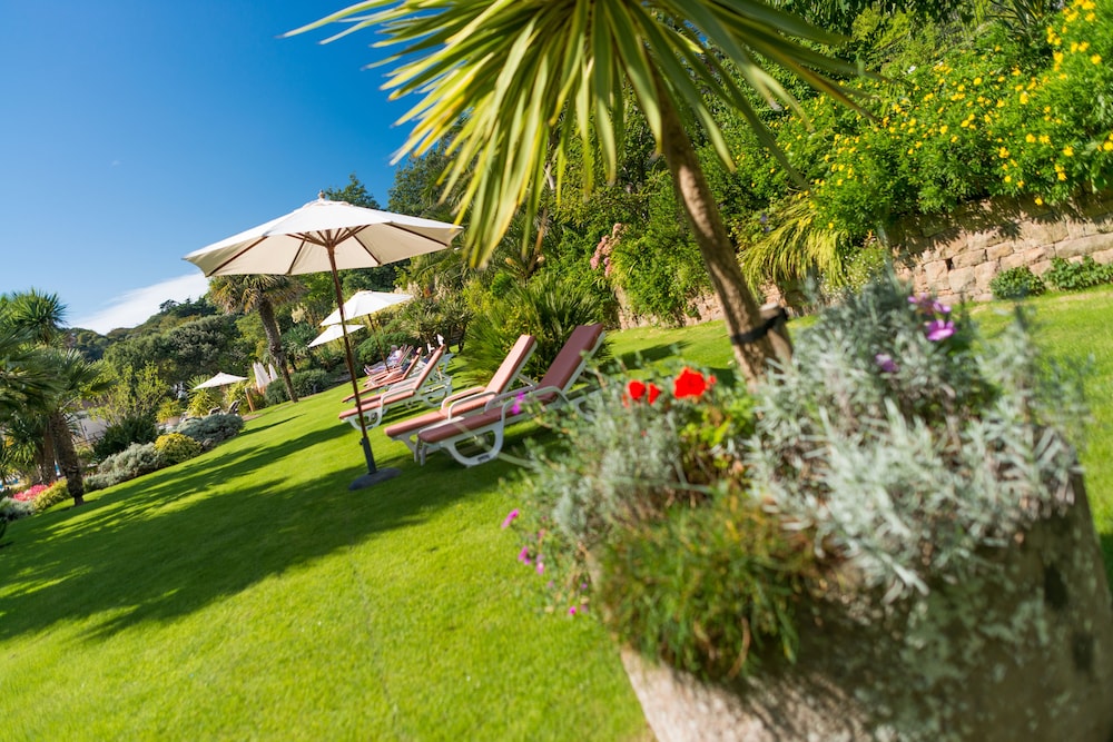 St Brelades Bay Hotel 49/59