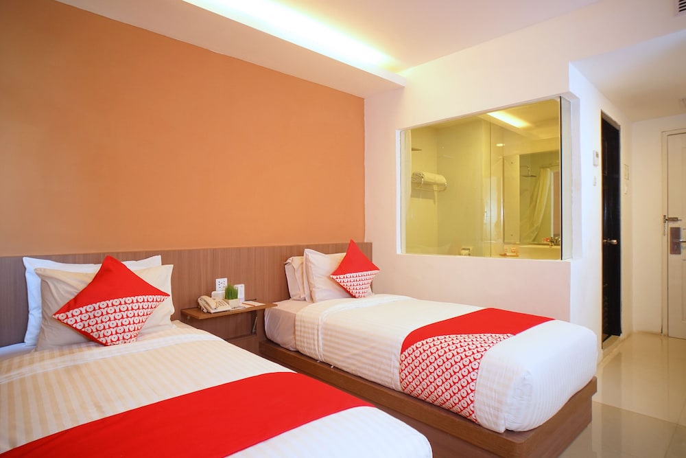Collection O 166 Hotel Princess 14/33
