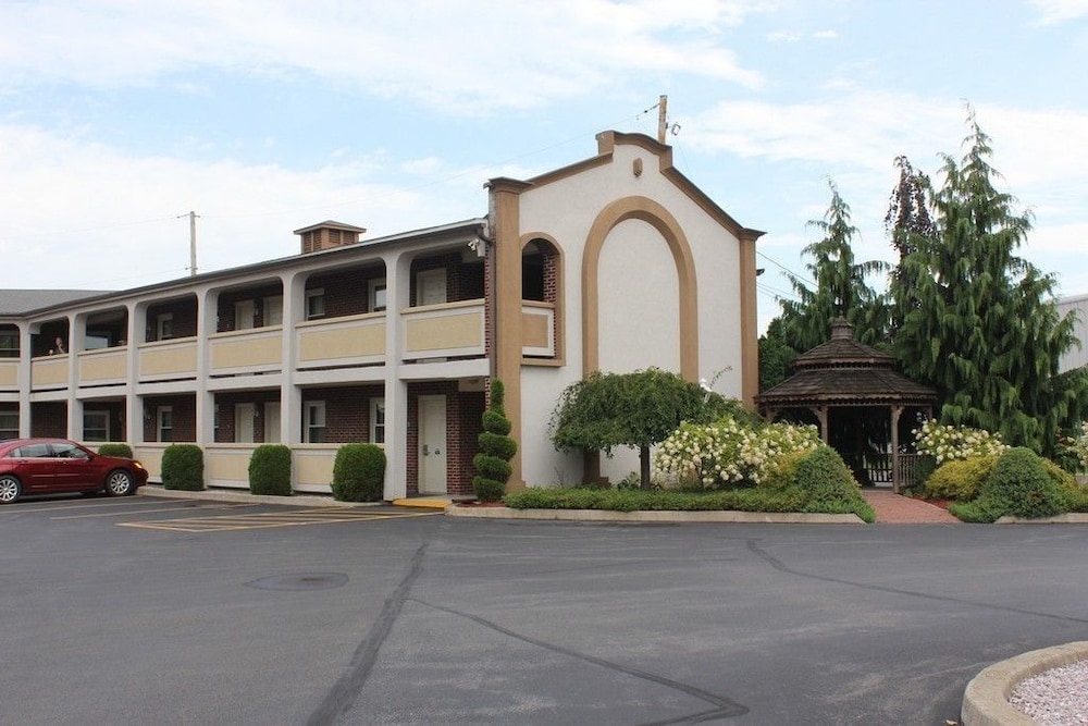 Aderi Hotel Near Bucknell University 2/32