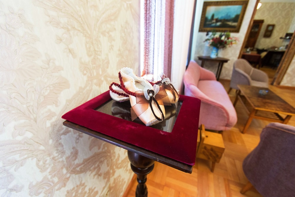 Bloom Boutique Hotel 38/50