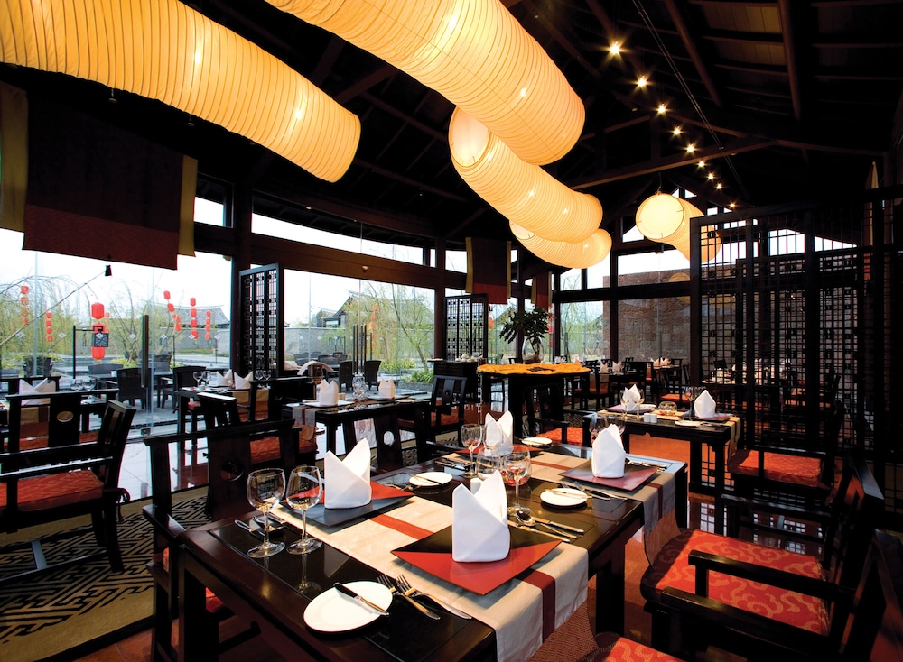 BANYAN TREE LIJIANG 32/50