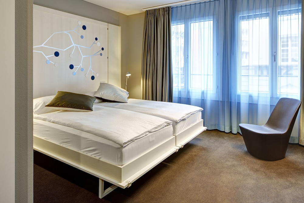 DESIGN, TWIN BEDS