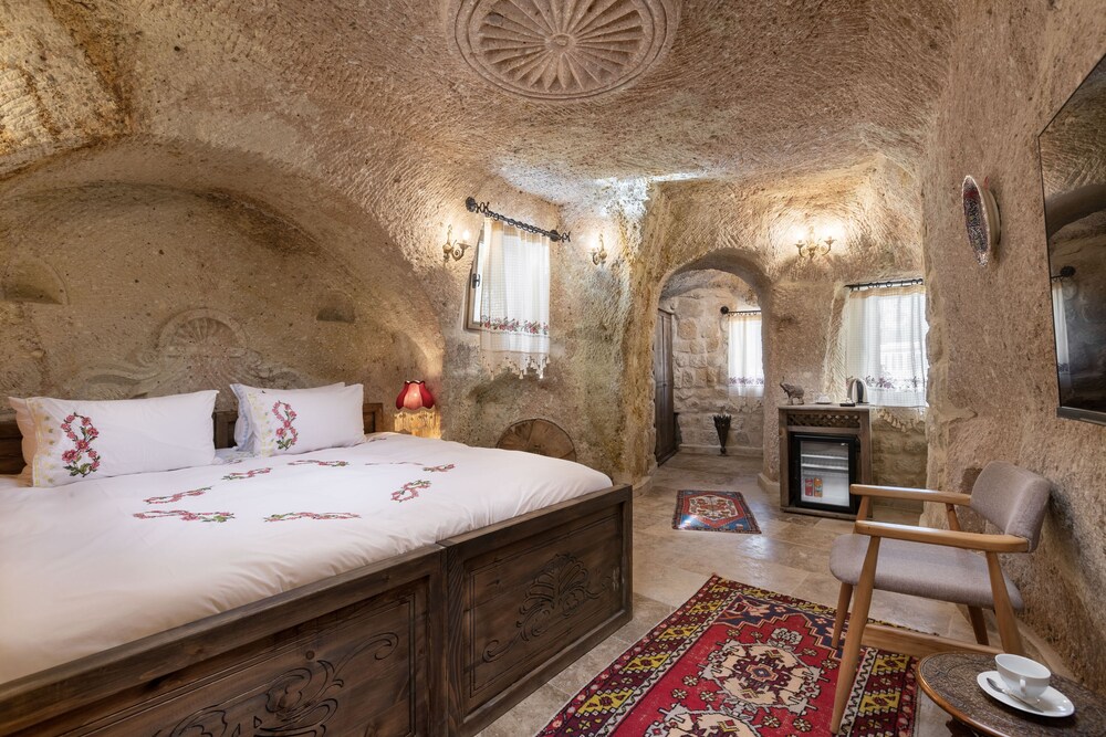 Kayata Cave Suites 23/50
