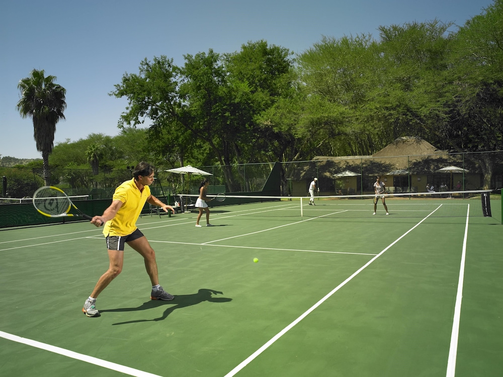 The Cascades Hotel At Sun City Resort 19/50