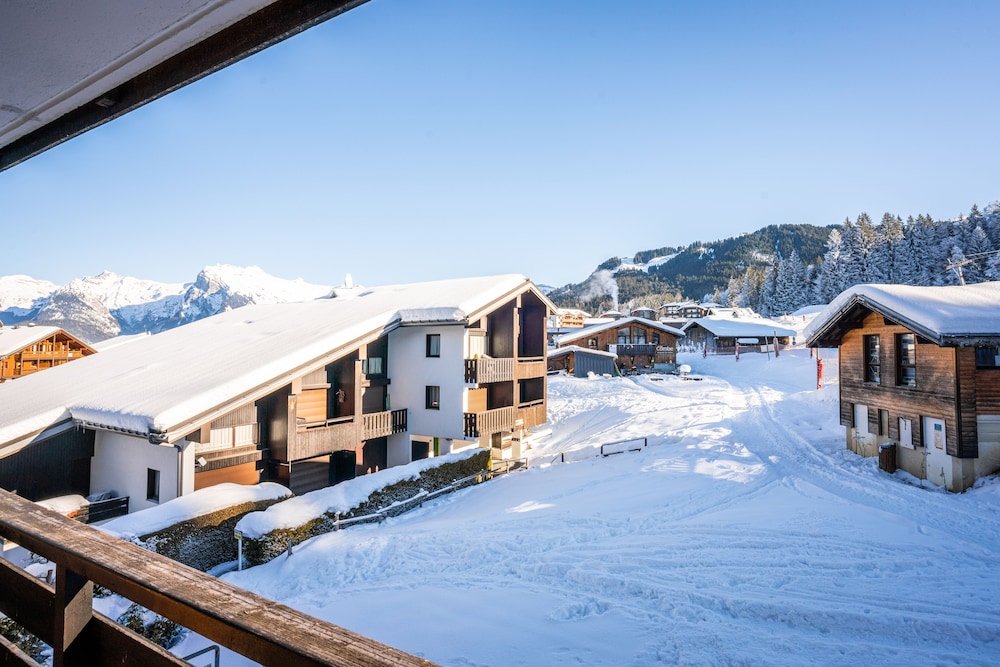 Residence Vacanceole Le Grand Morillon 36/51