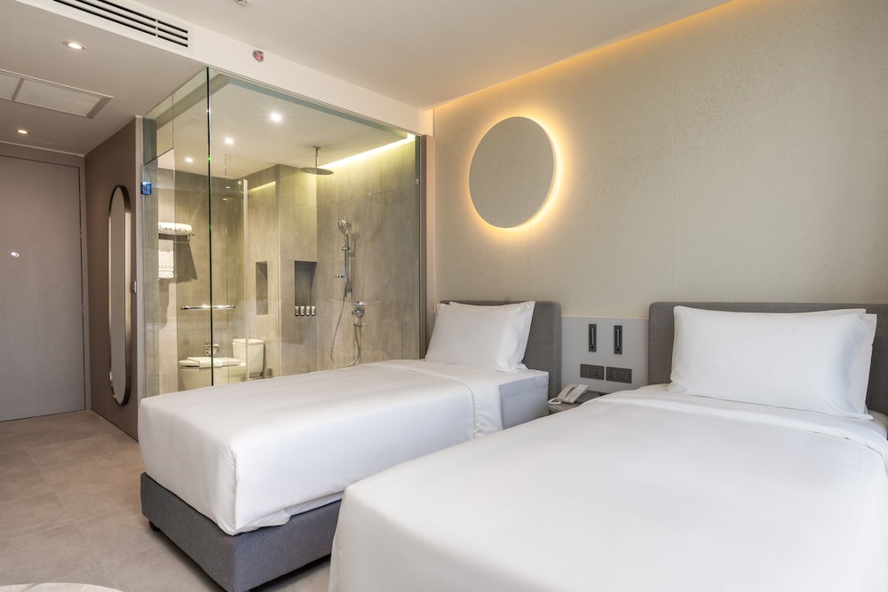 AURORA, DELUXE, TWIN BEDS