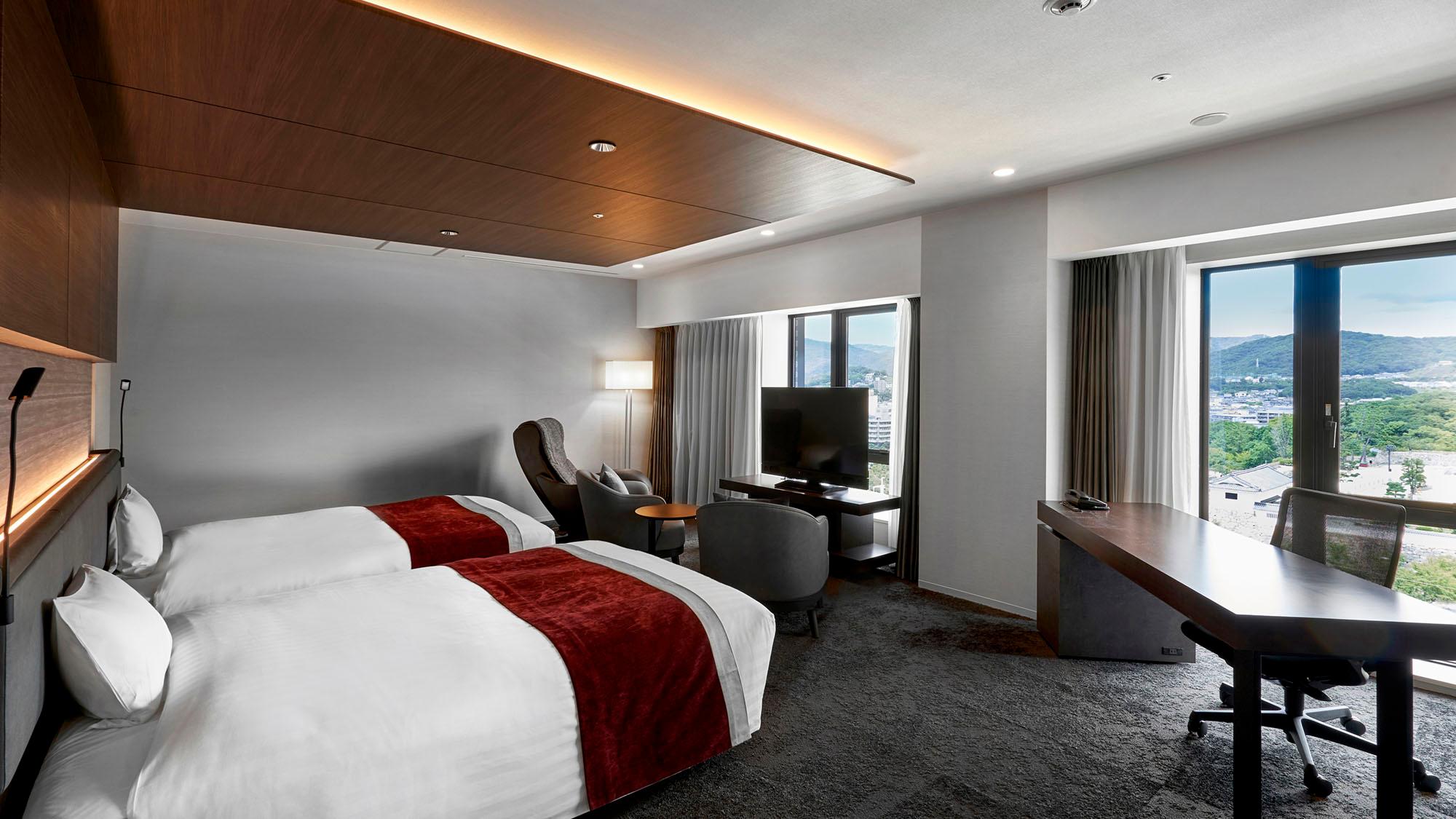 G, Junior Suite, Twin Beds, Night View