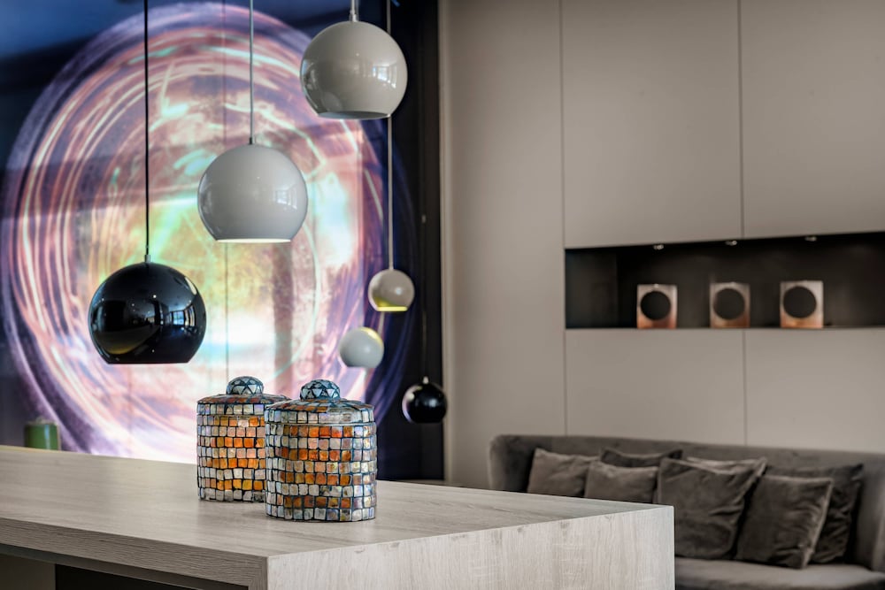 AC Hotel Valencia by Marriott 9/71