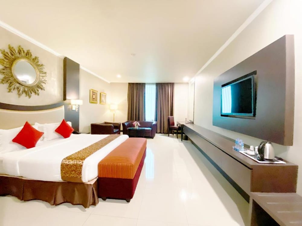 Grand Paragon 27/55