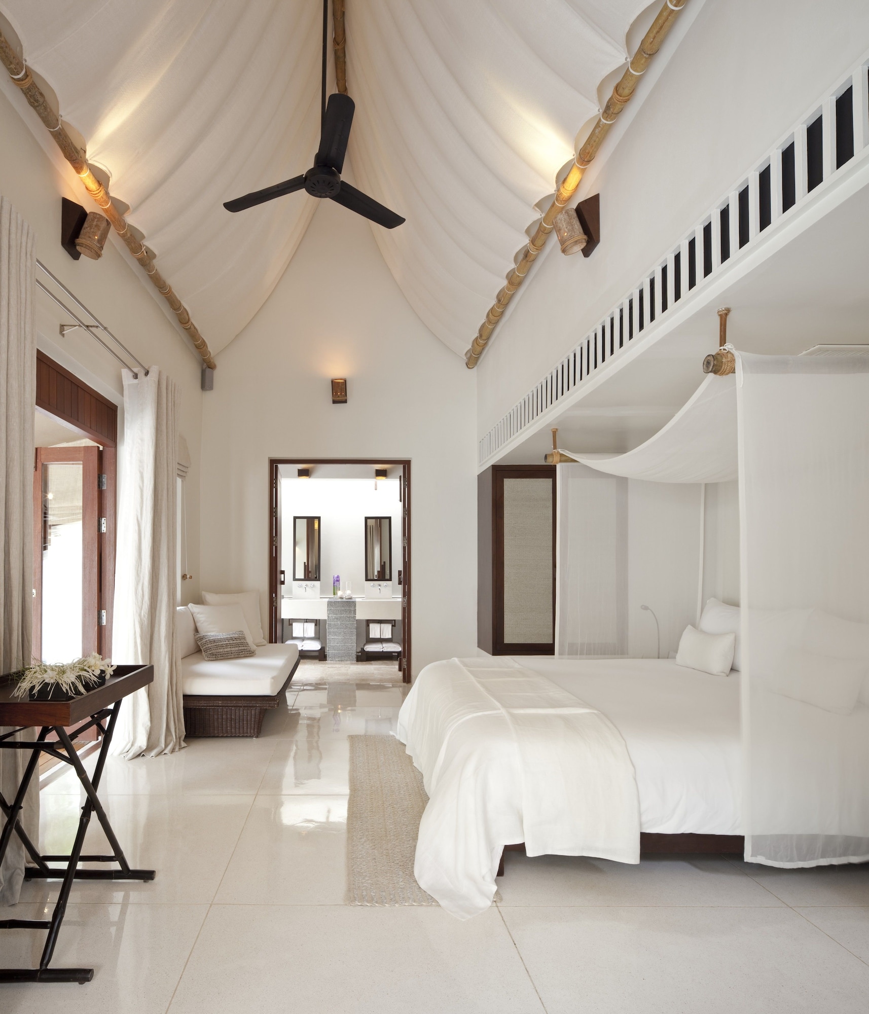 2 BEDROOMS, POOL, SUITE, VILLA