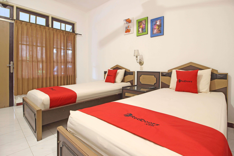 Reddoorz, Twin Beds