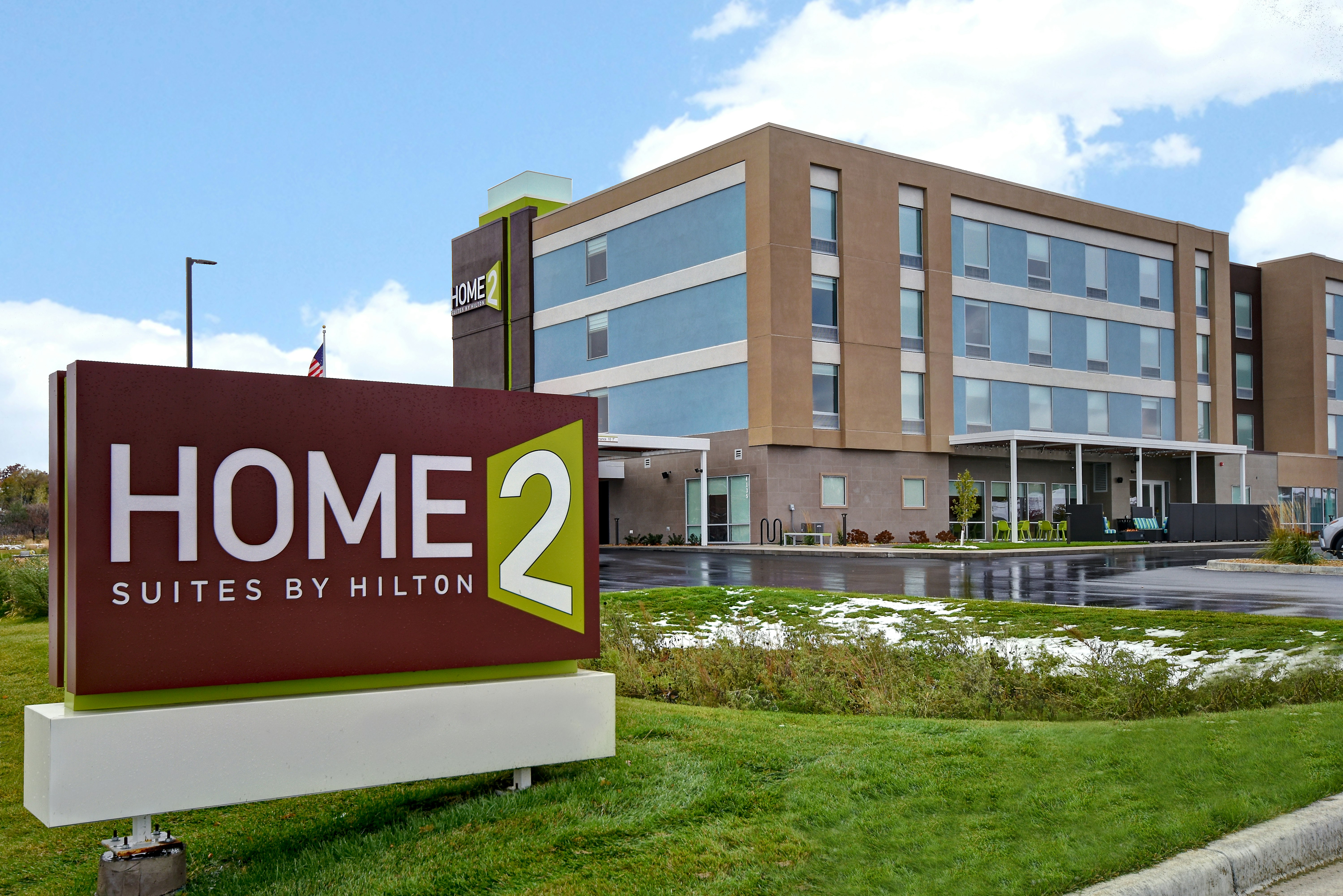Home2 Suites by Hilton Eau Claire South 5/56