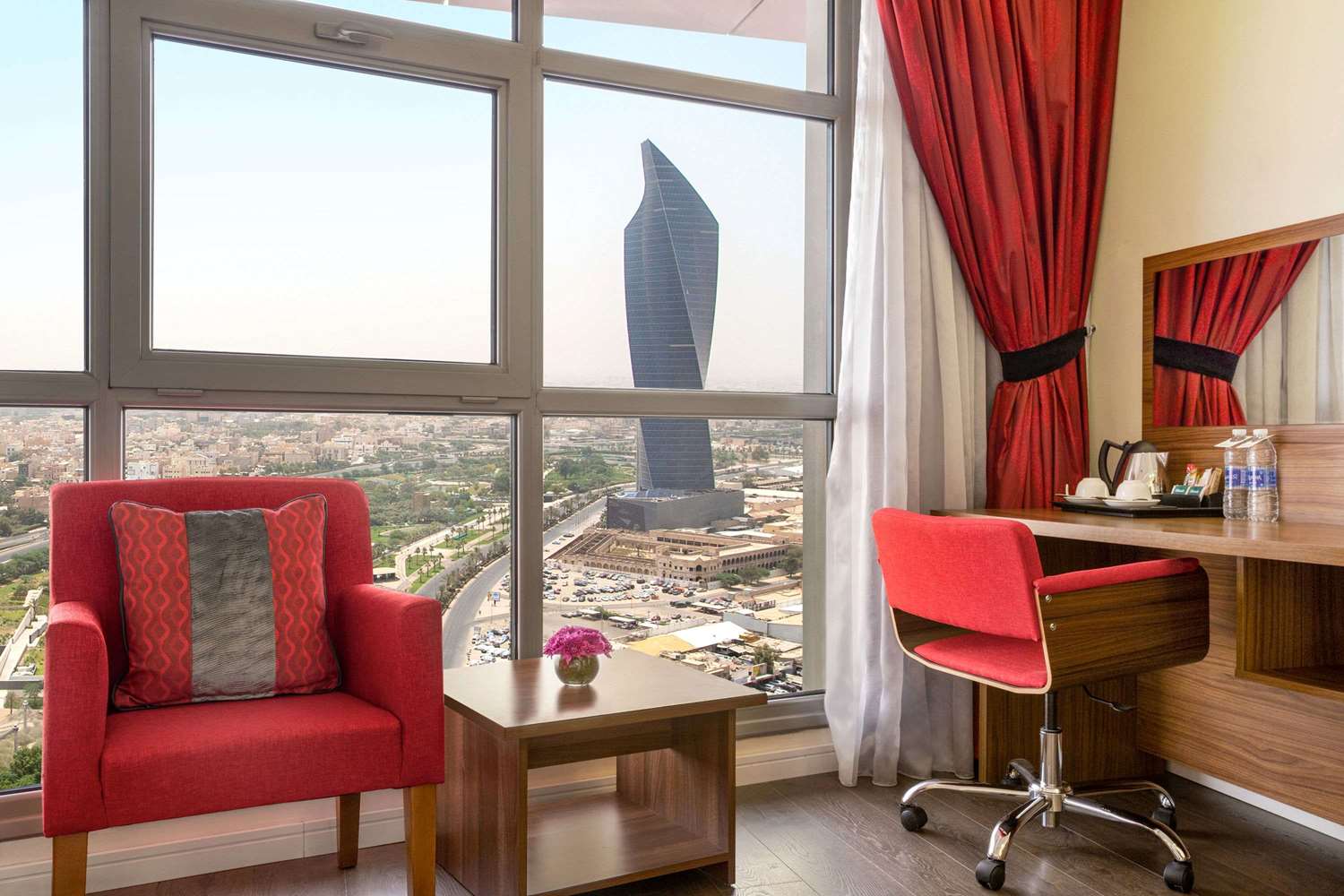 Ramada Encore By Wyndham Kuwait Downtown 42/58