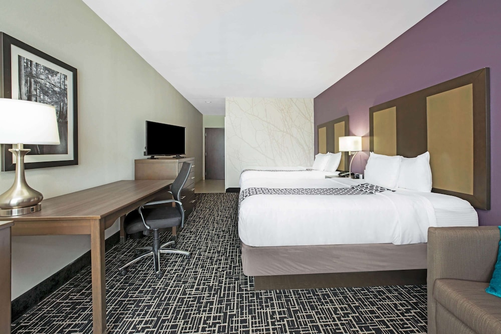 La Quinta Inn And Suites By Wyndham Lake Charles - Westlake 21/45