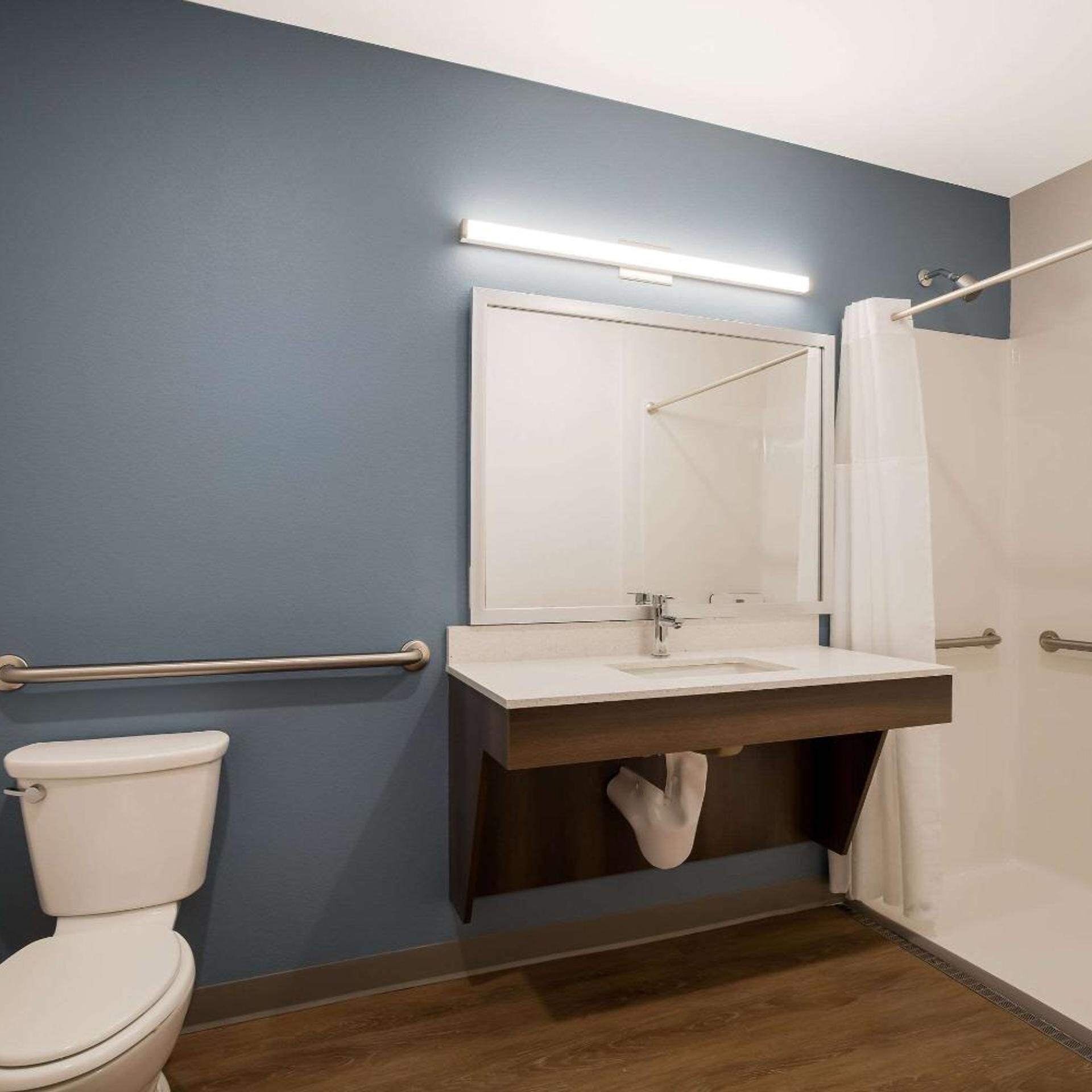 WoodSpring Suites Moreno Valley 25/26