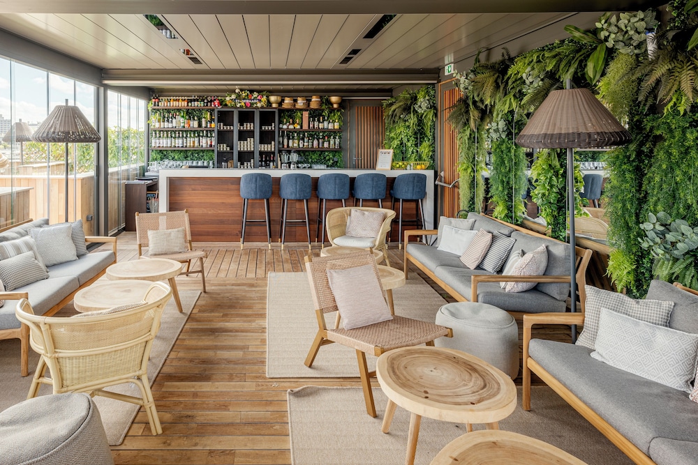 Grand Hotel Bellevue Lille 45/60