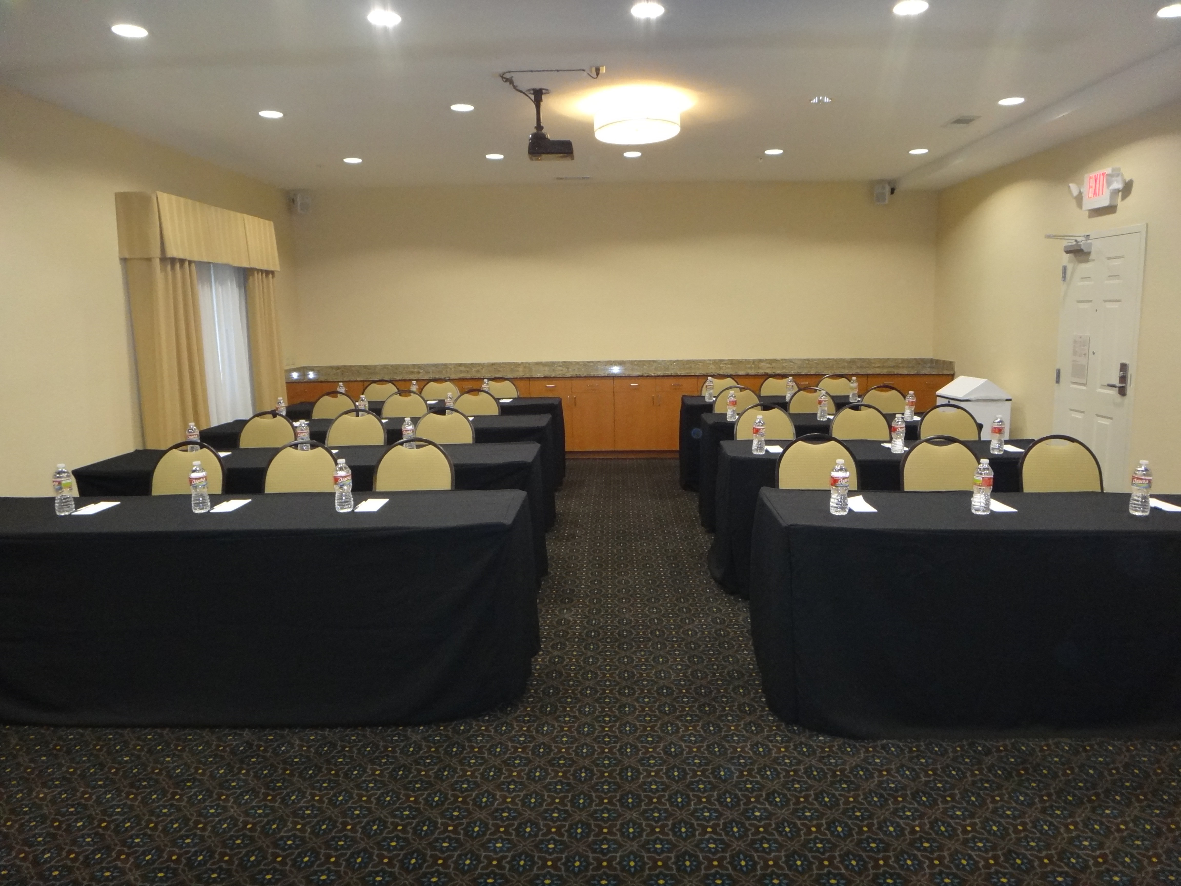 Candlewood Suites Decatur Medical Center 17/25