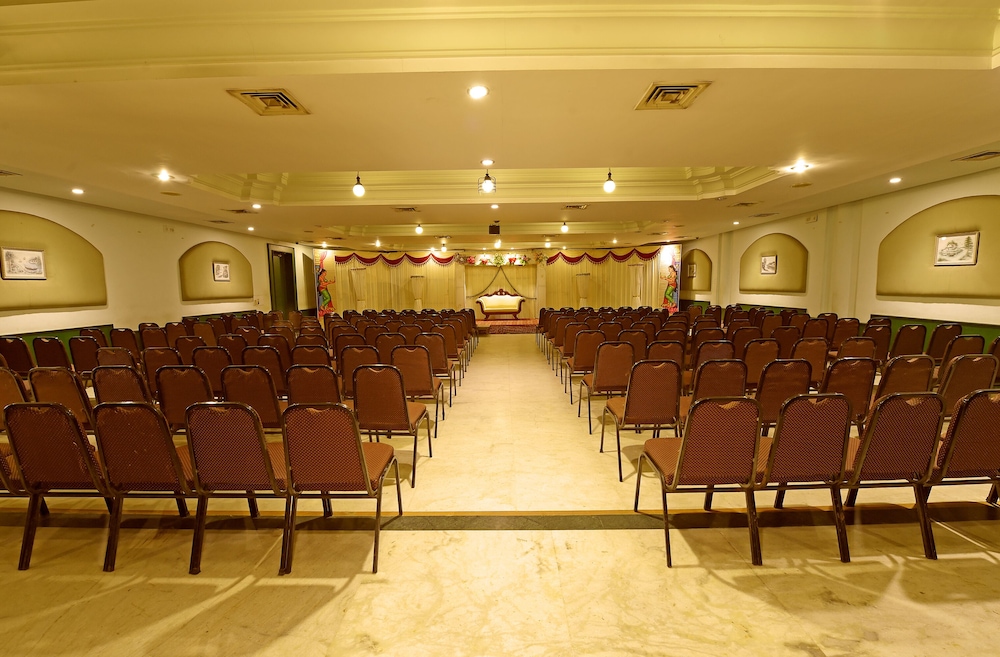Mayas Hotel 41/50