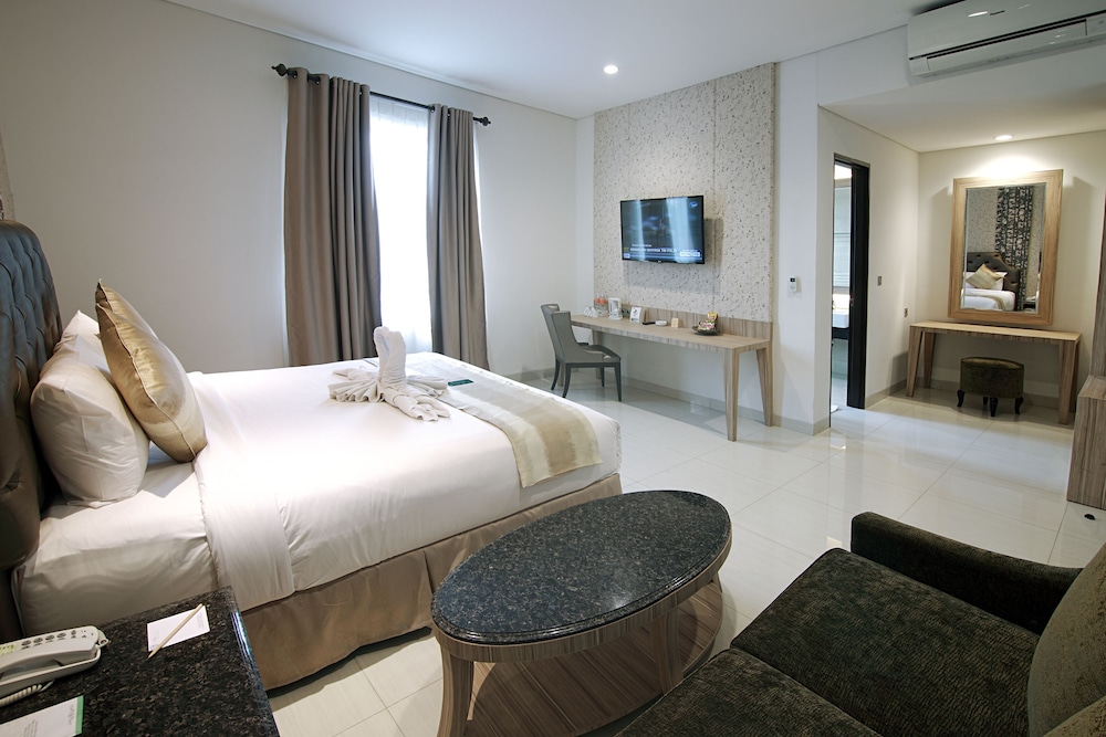 Hw Hotel Padang 9/18