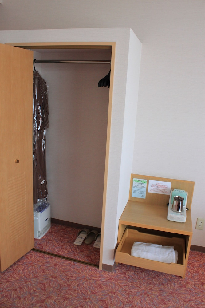 Hotel Lavenir 22/40