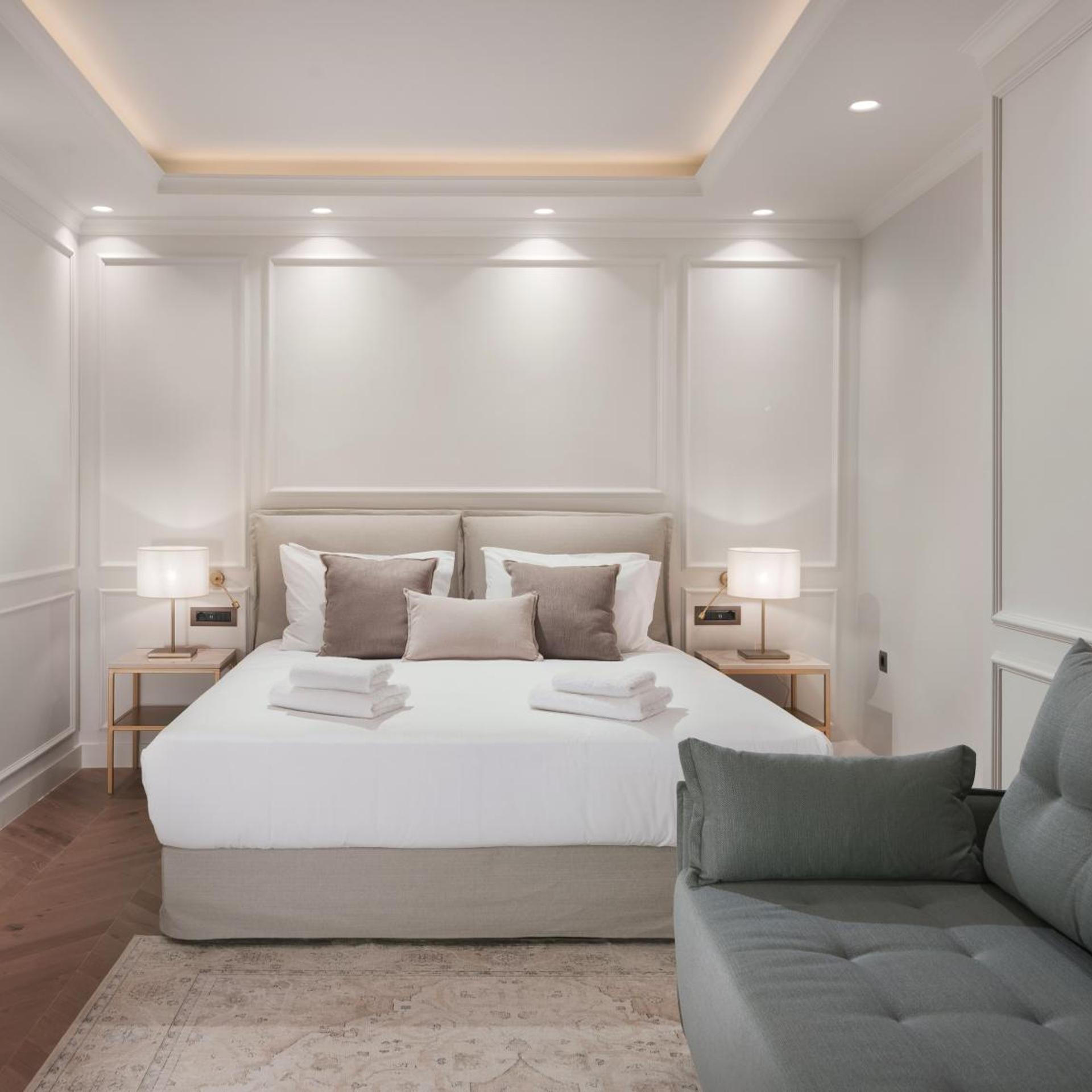 Neo, Classic, Residence, Suite, Sofa, Terrace