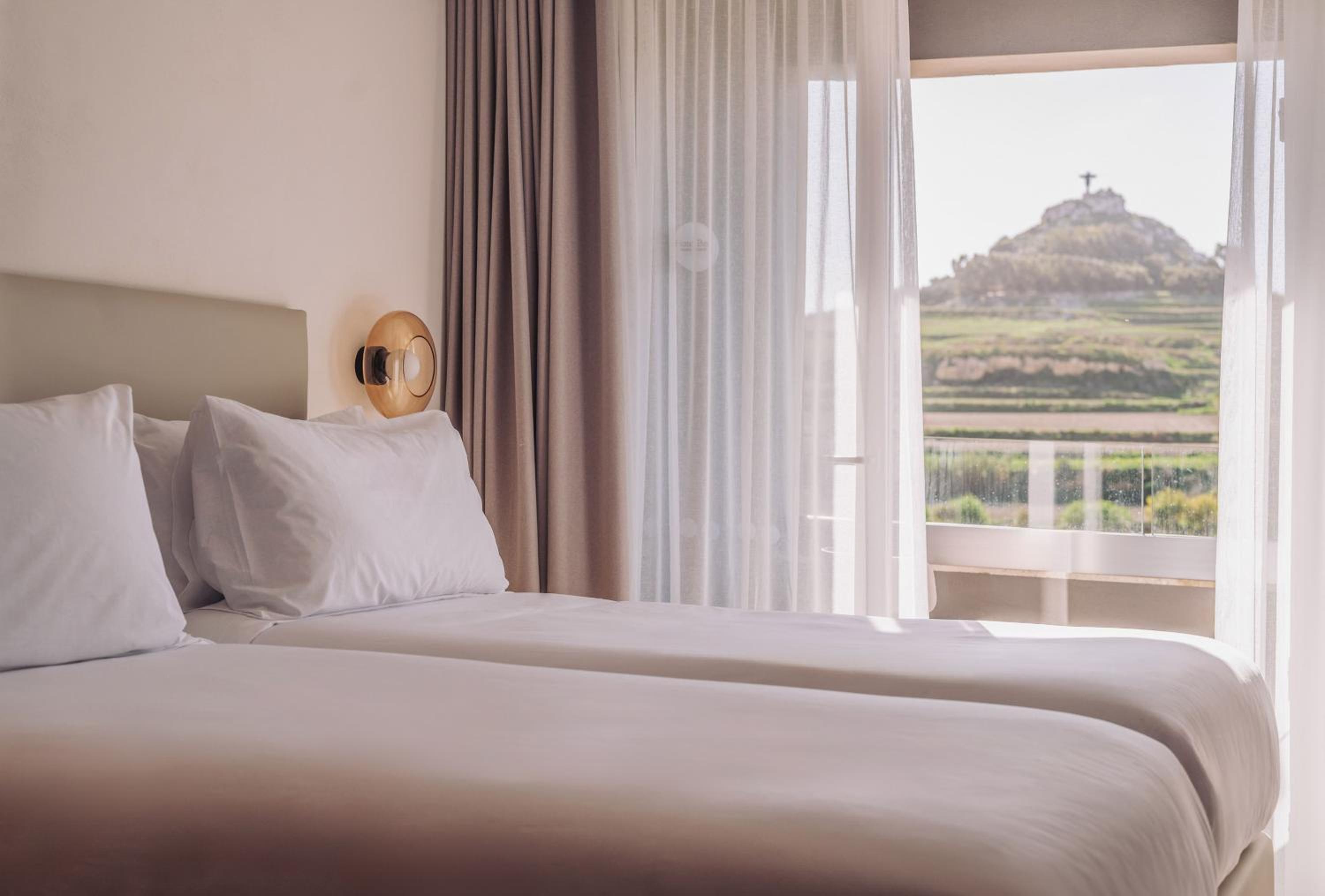 غرفة قياسية بشرفة، Hotel Ben Marsalforn Affiliated by Melia 2/8