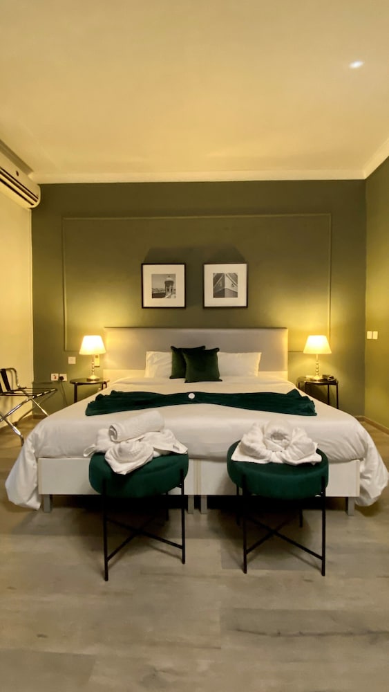 SLIEMA MARINA HOTEL 56/70