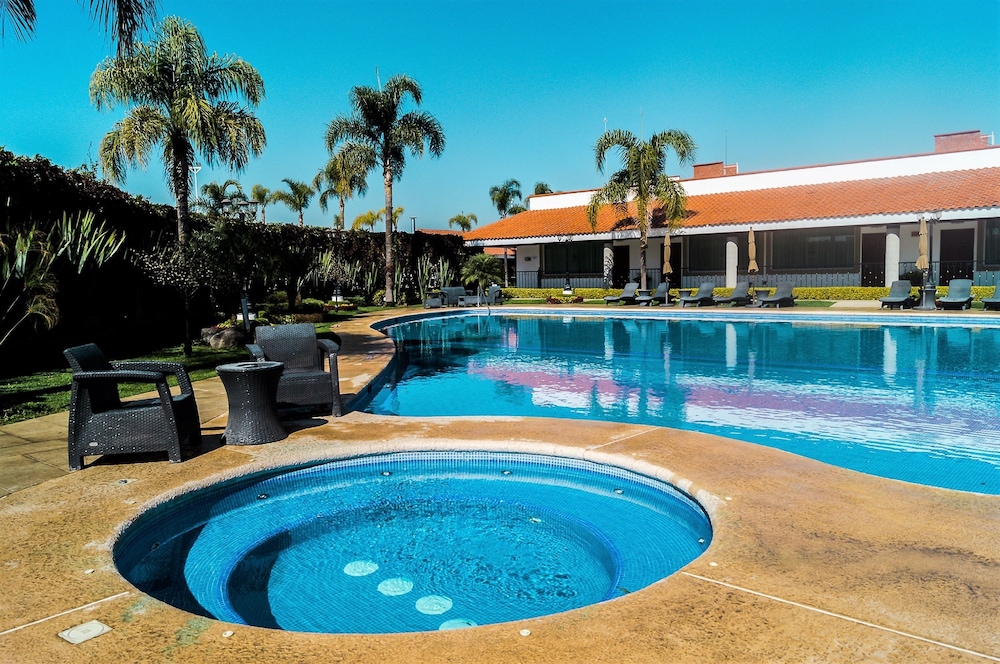 Hotel Ecce Inn 1/32