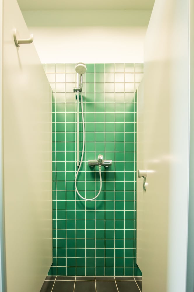 NEOHOSTEL BERLIN 50/50
