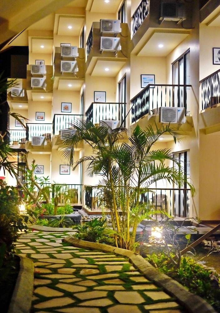 Capa Resort Maumere 4/66
