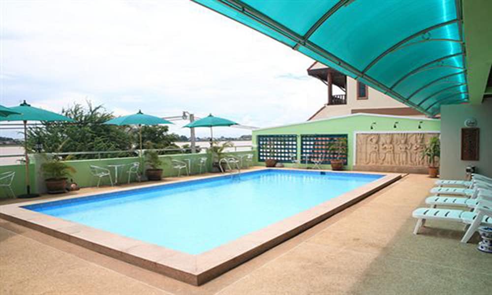 Vansana Riverside Hotel 25/40