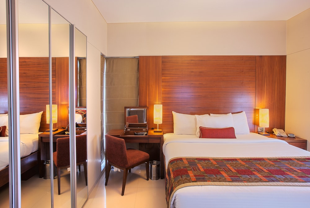 2 Bedrooms, Executive, Suite, King Bed