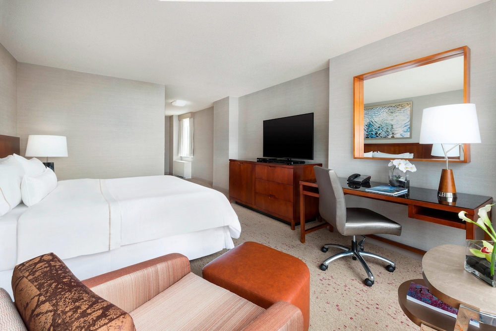 Westin Arlington Gateway 59/66