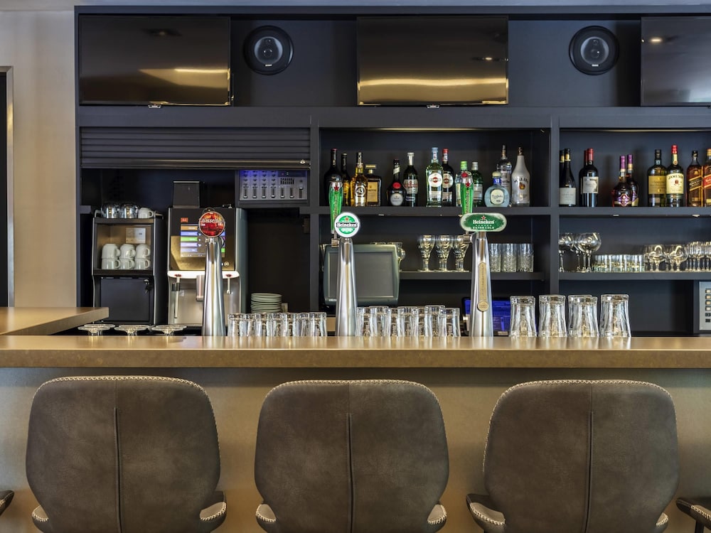 IBIS UTRECHT 37/61
